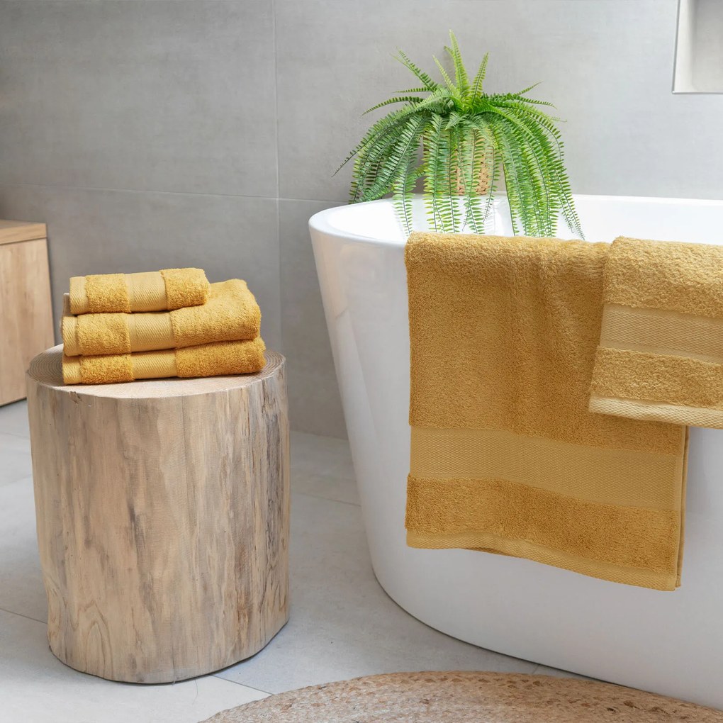 Goldea bambusový uterák/osuška - zlatý 70 x 140 cm