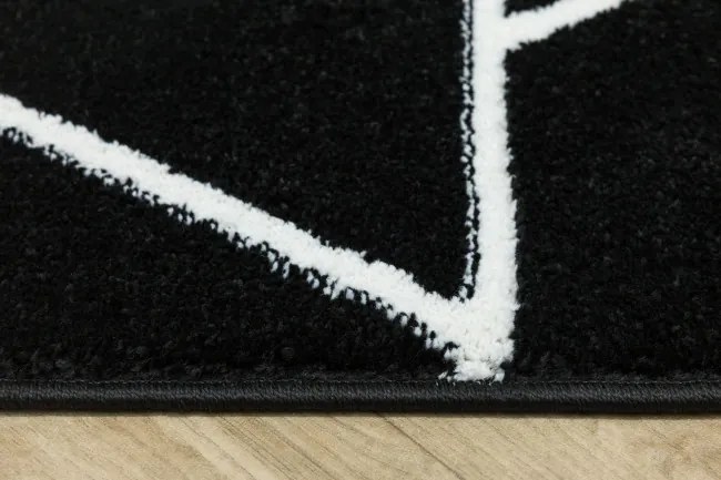 Koberec LIMA C877B čierny / biely