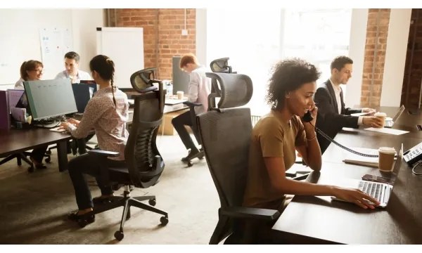 Yenkee - Kancelárska stolička čierna