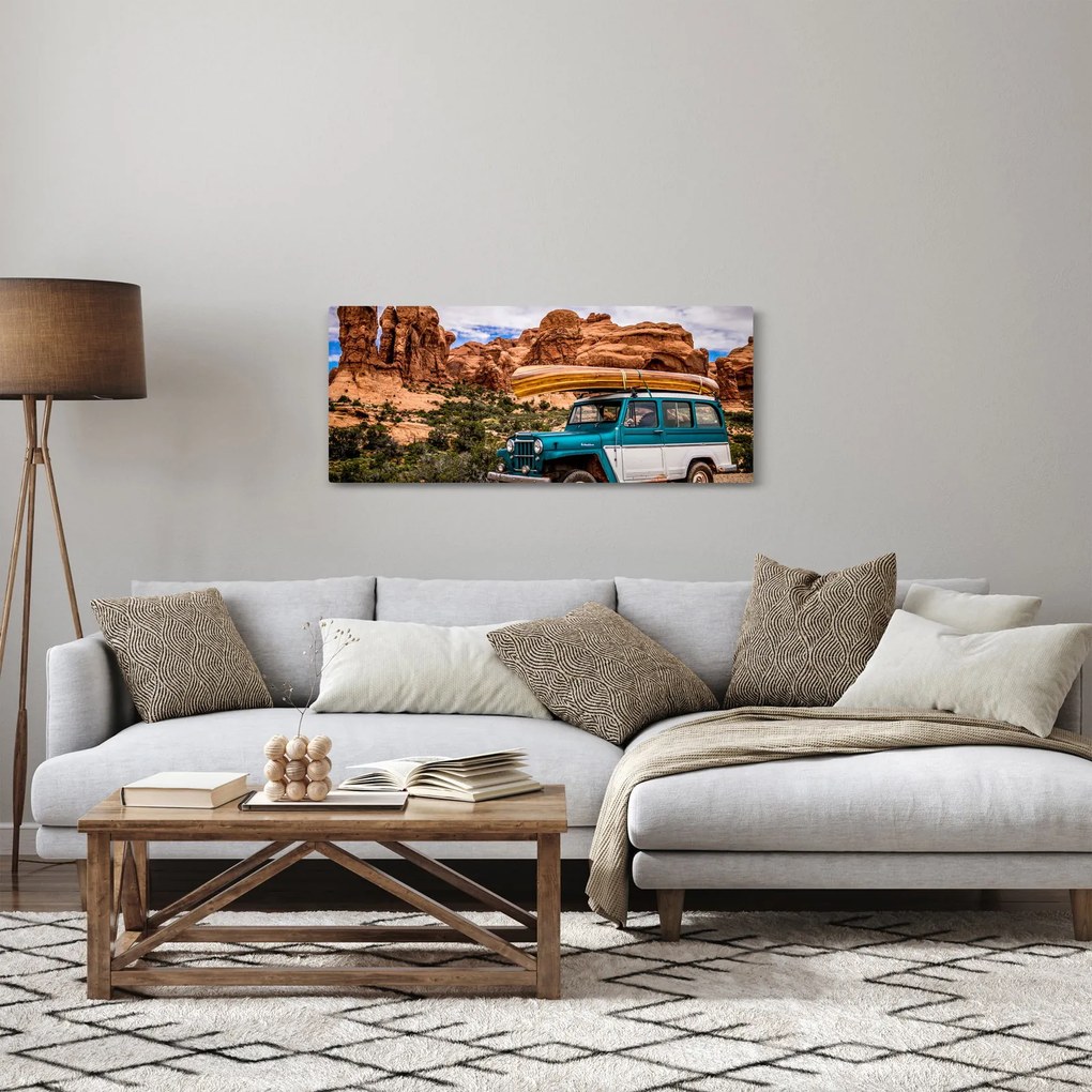 Obraz terénneho auta v horách (120x50 cm)