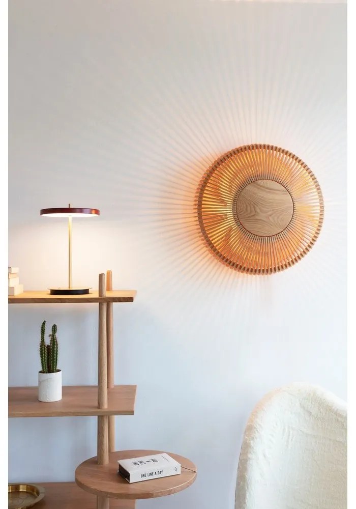 Červená LED stolová lampa so stmievačom s kovovým tienidlom (výška 31 cm) Asteria Move – UMAGE