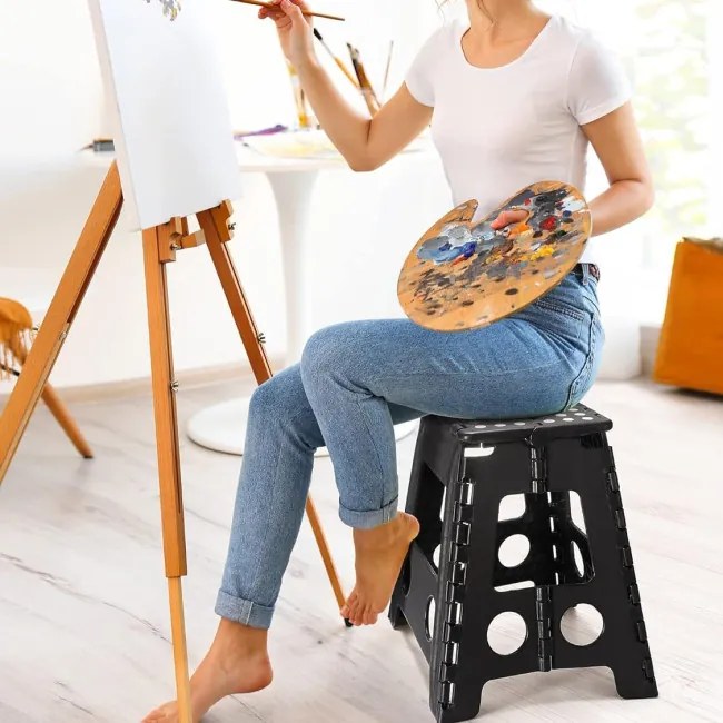 Skladacia stolička AMIGO čierna veľkosť L