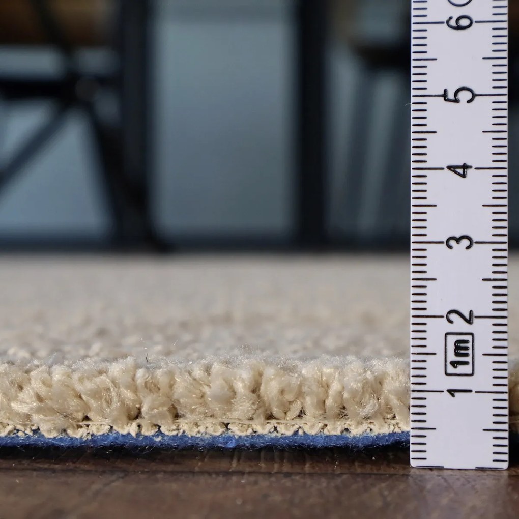 Metrážny koberec Feliz 034, na mieru, šíře 4m, béžová, filc, detská izba, ITC