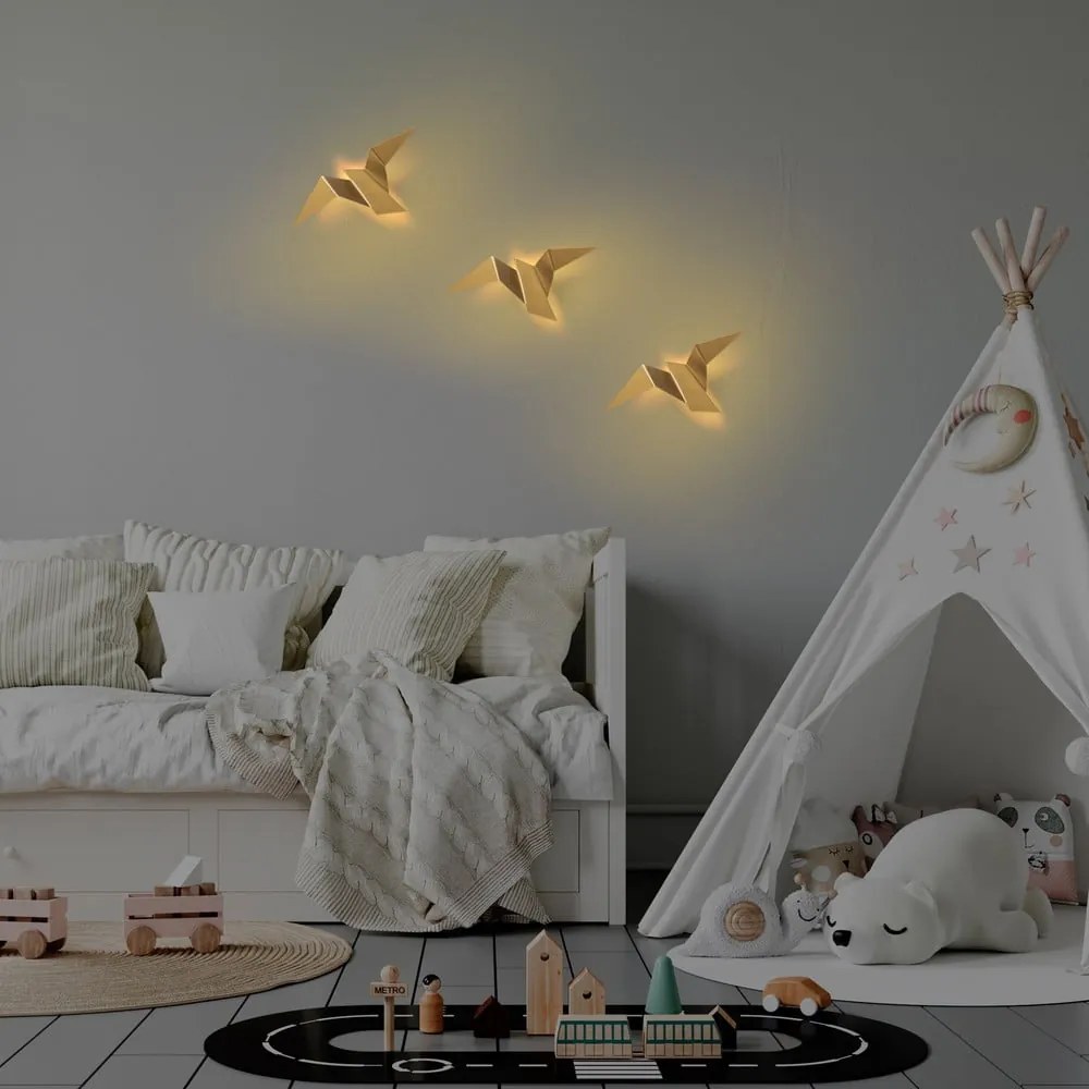 LED nástenné svietidlo v zlatej farbe Pacali – Opviq lights