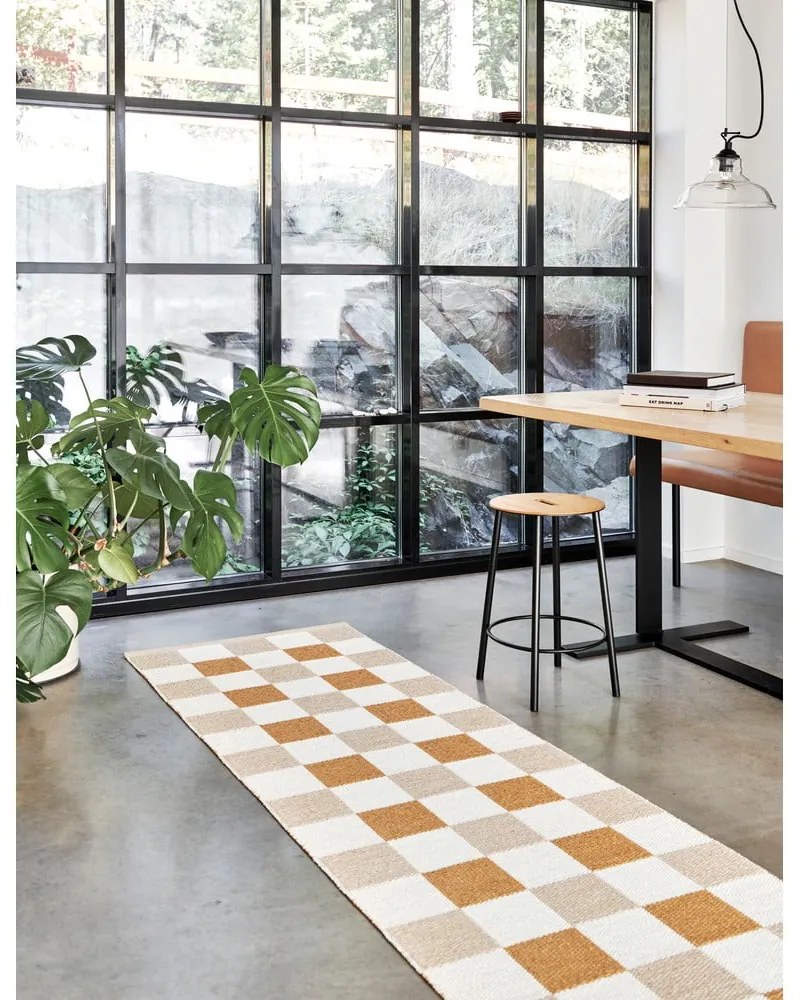 Okrovožlto-béžový vnútorný a vonkajší behúň 70x240 cm Pix Vanilla Ochre – Pappelina