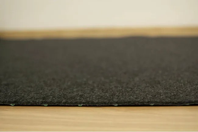 Metrážny koberec Nop Grass 78 antracit - Výpredaj