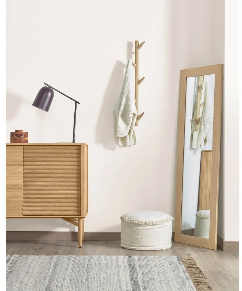 Vešiak z brezového dreva Kave Home Natane