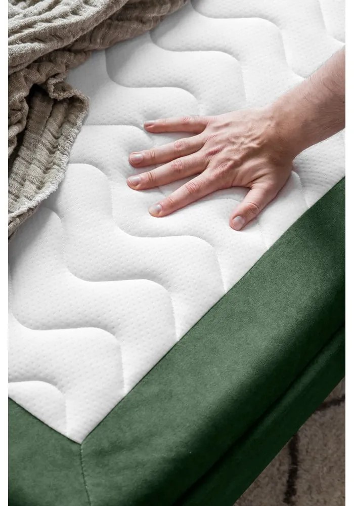 Zelená zamatová rozkladacia pohovka 225 cm Charming Charlie – Miuform