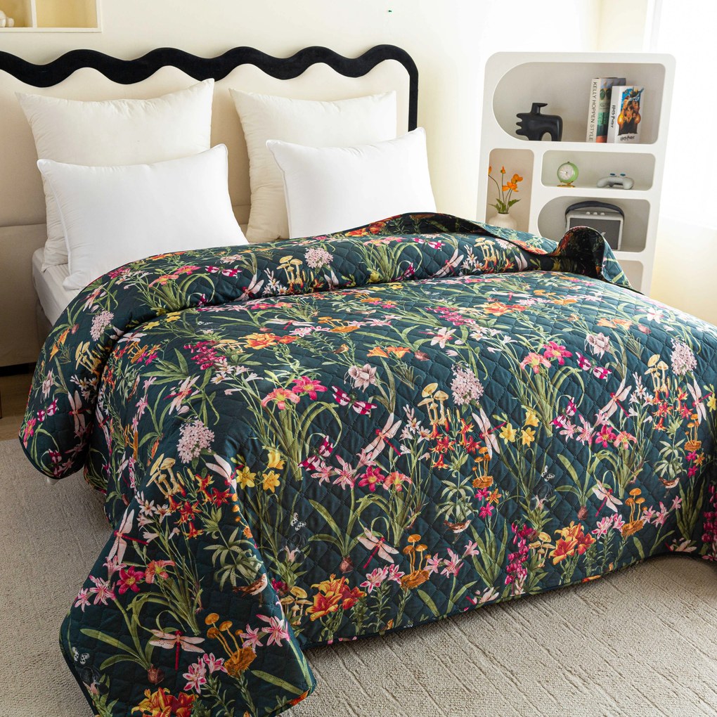 Prehoz na posteľ MYSTIC GARDEN tmavozelený Rozmer: 220 x 240 cm