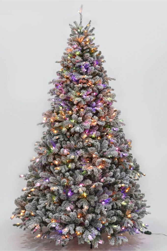 Umelý zasnežený vianočný stromček 240cm 750LED