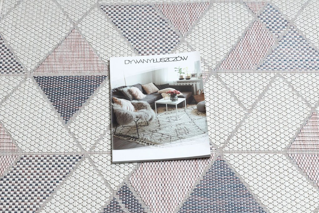 Koberec, behúň SISAL SION Geometrický, Trojuholníky 3006 ecru / ružová