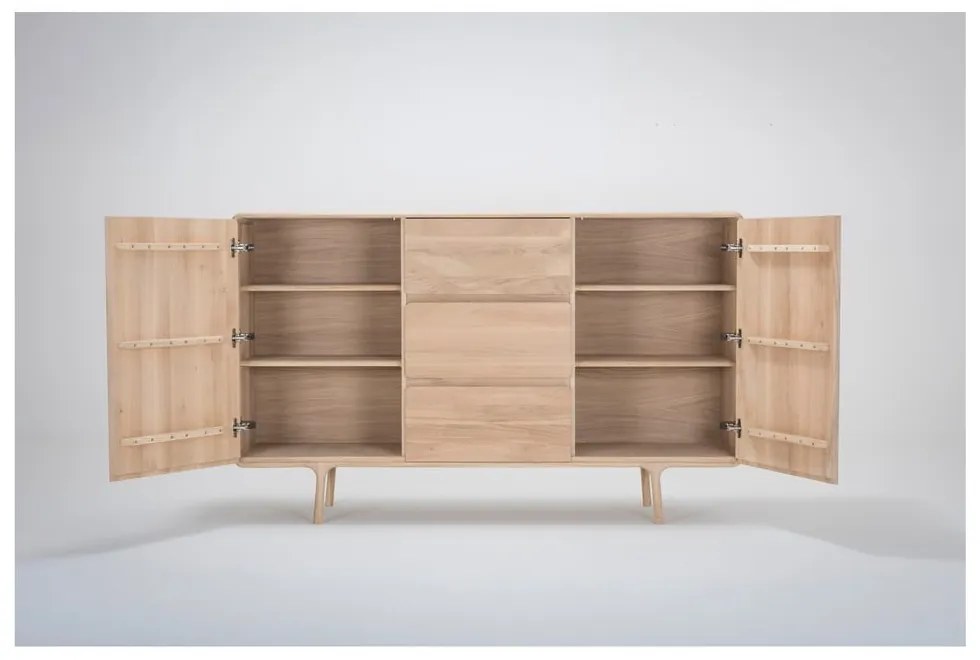 Komoda z masívneho dubového dreva s 3 zásuvkami Gazzda Fawn, šírka 180 cm