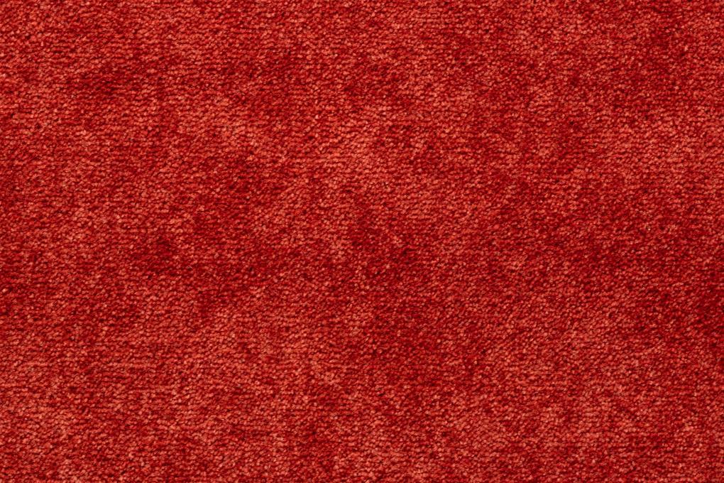Metrážny koberec SERENADE 316 RED