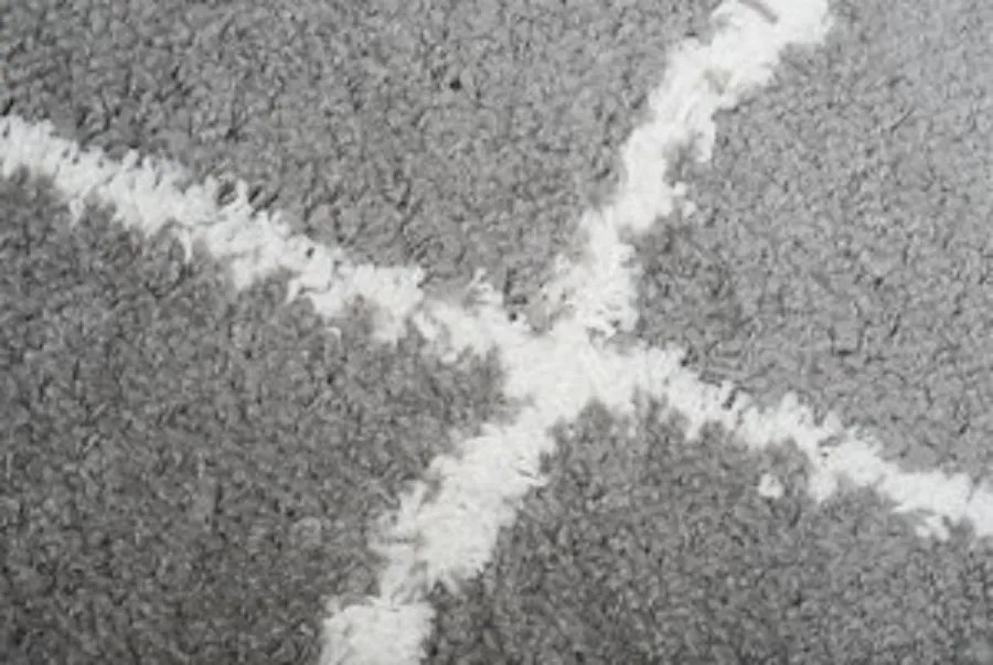 TA Koberec G931B TMAVO ŠEDÁ/KRÉMOVÁ BOHO Rozmer: 100x400 cm