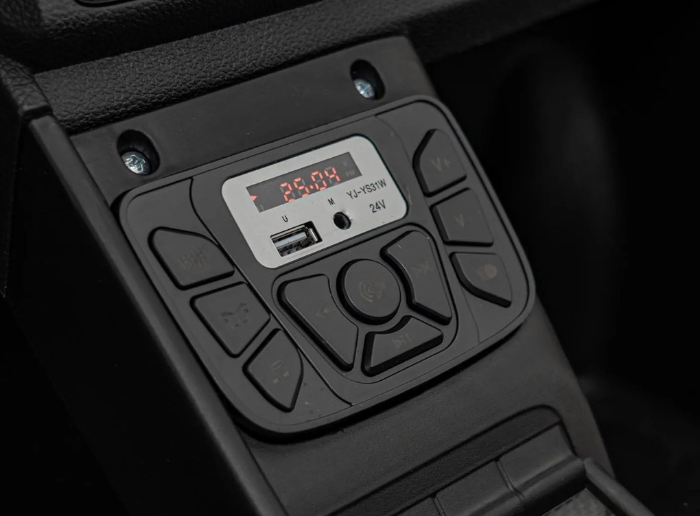 Ramiz Audi Spyder R8 LIFT Červená