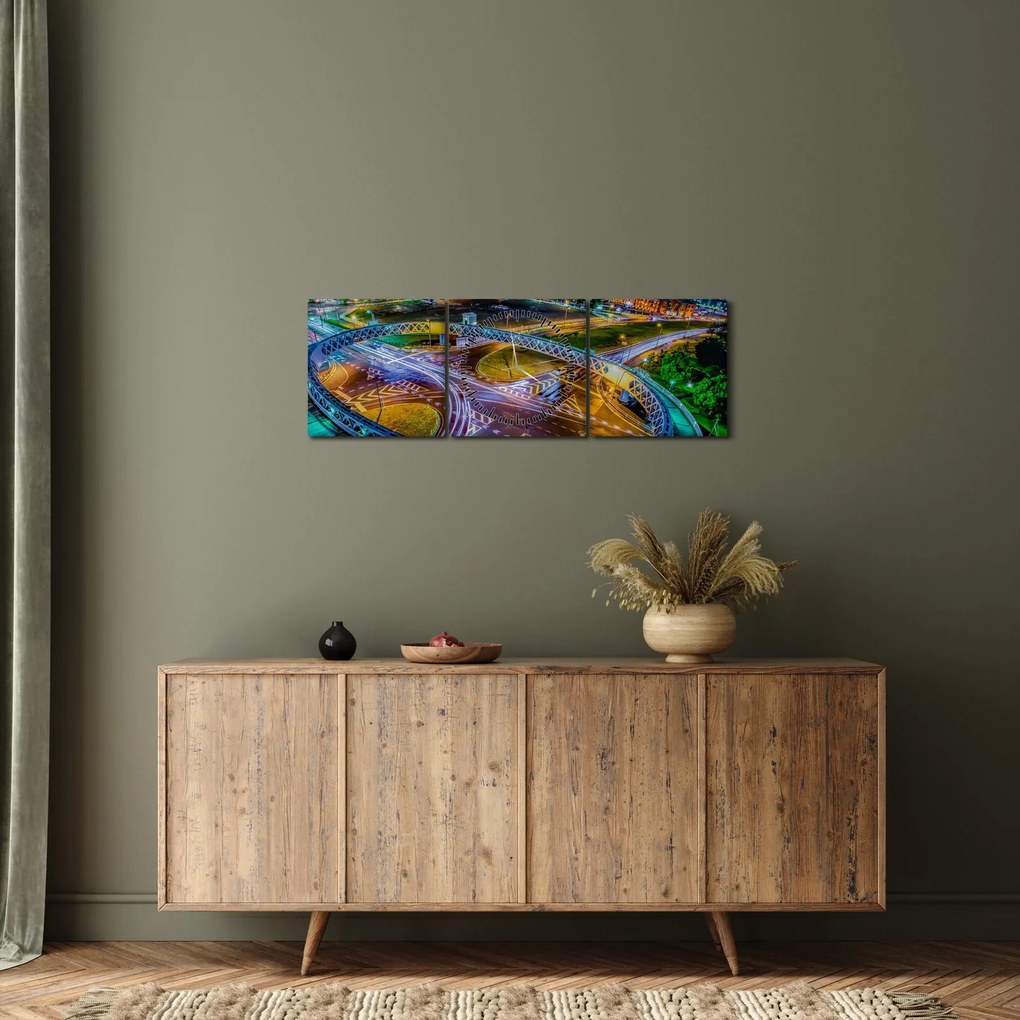 Obraz - panoráma nočného mesta (s hodinami) (90x30 cm)