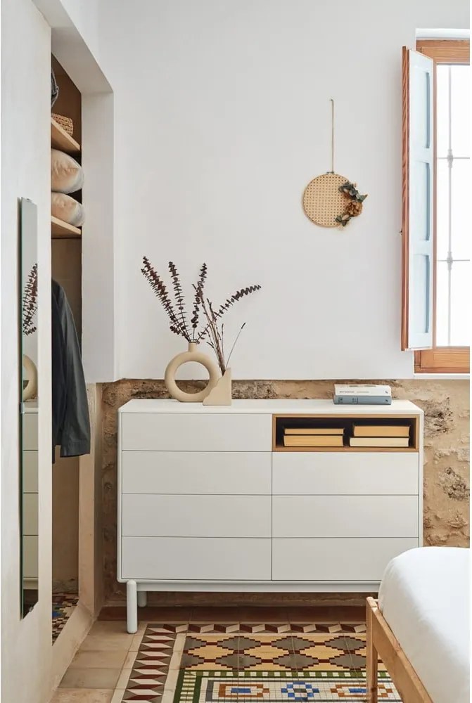 Krémovobiela komoda 120x90x40 cm Corvo – Teulat