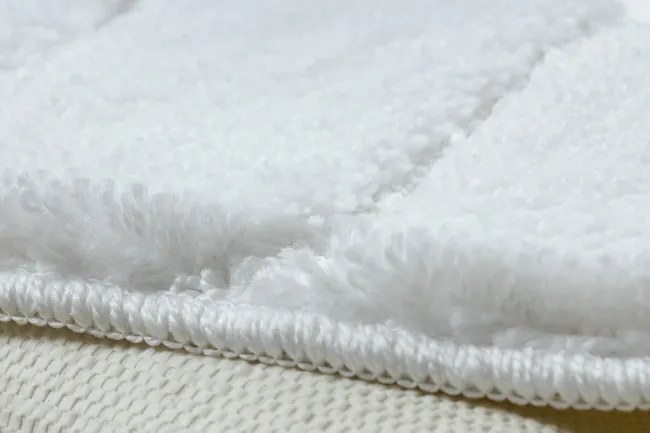 Kúpeľňový koberček SUPREME STONES kamienky, biely kruh