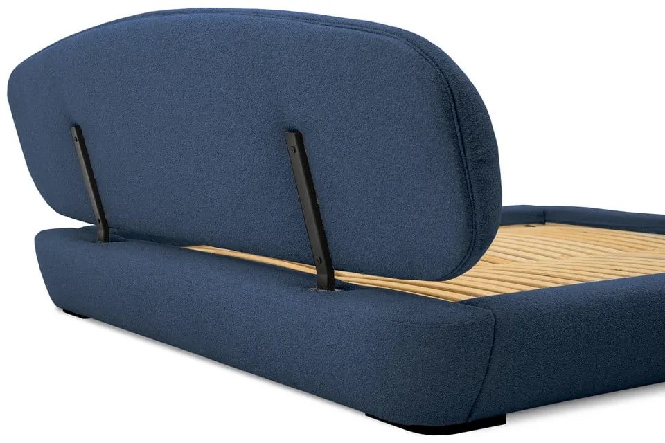 Tmavomodrá čalúnená dvojlôžková posteľ s roštom 140x200 cm Odette – Scandic