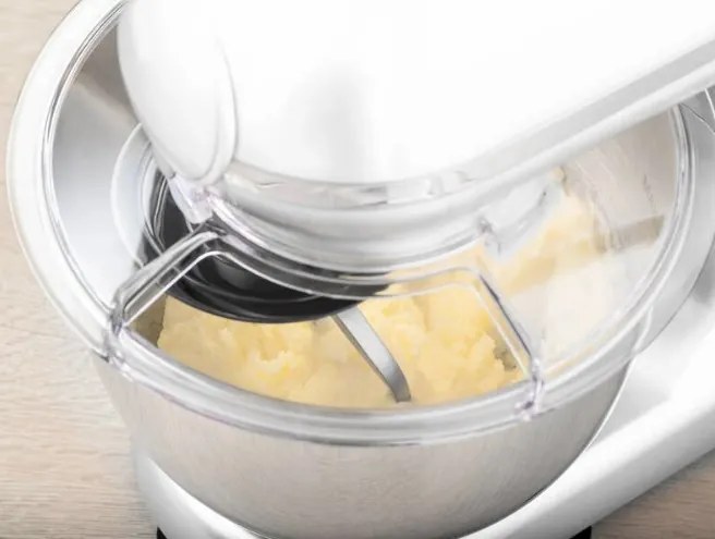 Kuchynský robot s kovovými prevodmi Delimano PRO SM-1519BM biely