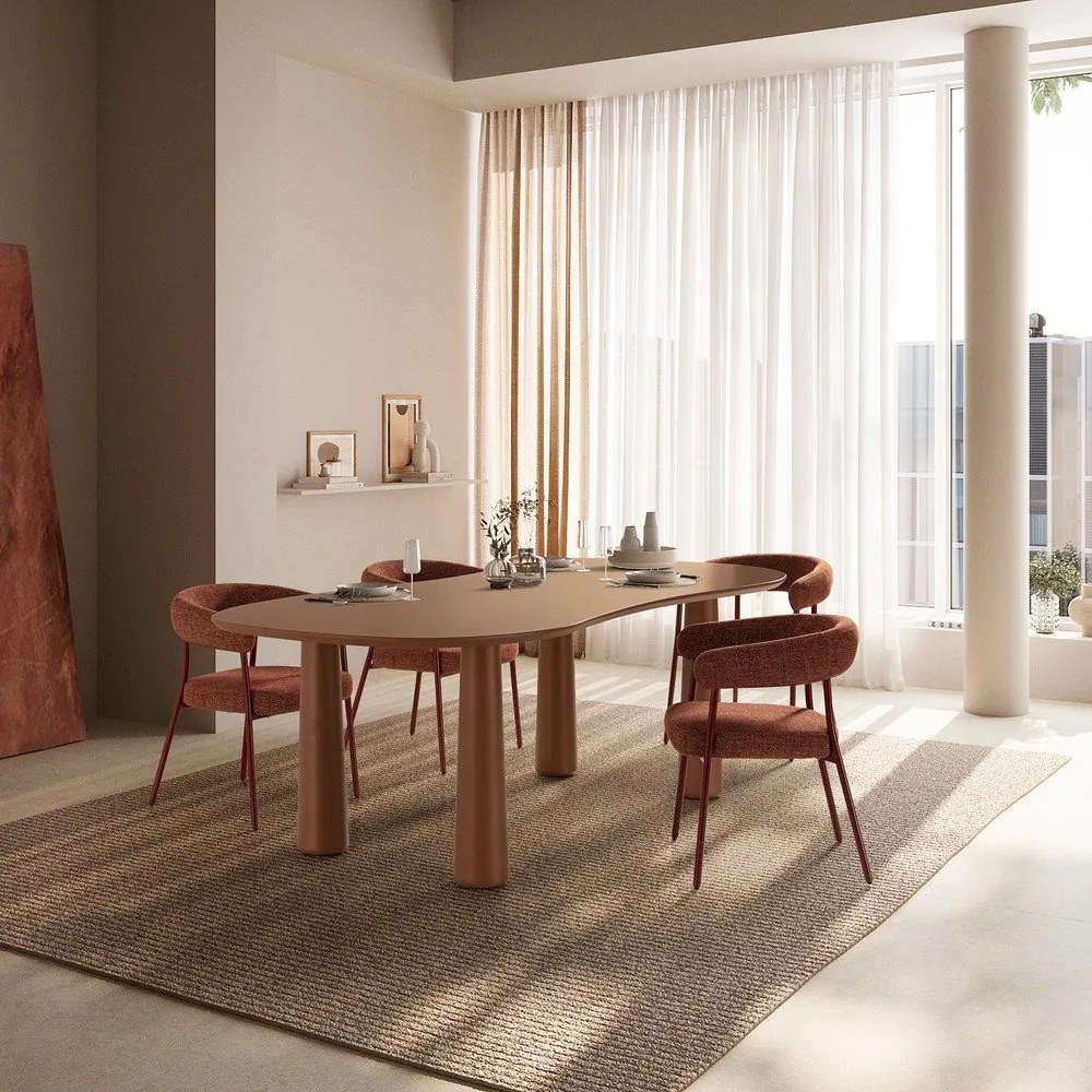 Hnedý konferenčný stolík s doskou z borovicového dreva 110x220 cm Nahia – MOME