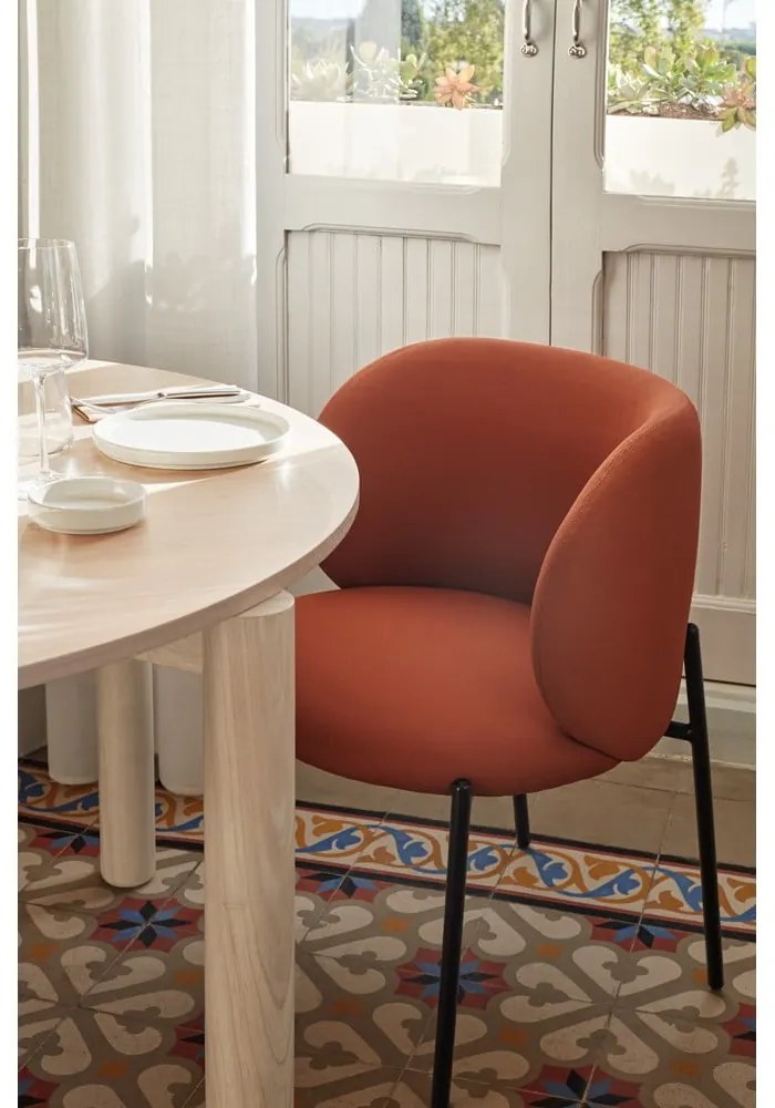 Červené čalúnené jedálenské kreslá v súprave 2 ks Mogi – Teulat