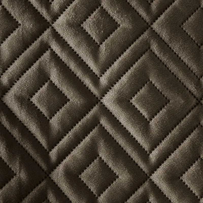 EUROFIRANY prehoz na posteľ z mäkkého zamatu 220 cm x 240 cm hnedá 100 % polyester Rozmery textílií: 220 cm x 240 cm