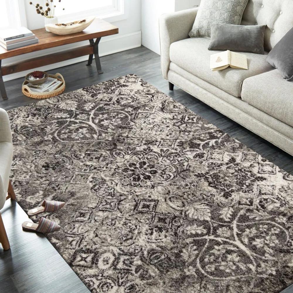 Luxusný béžovo hnedý koberec s kvalitným prepracovaním