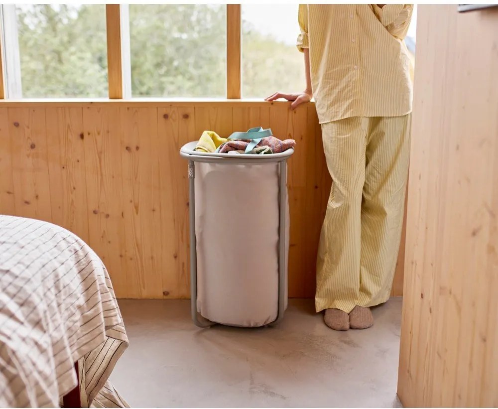 Svetlosivý látkový kôš na bielizeň 50 l Duo – Joseph Joseph