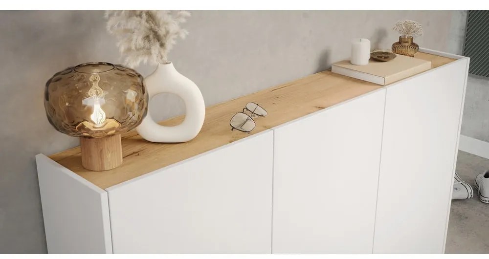 Biela skrinka v dekore duba 138x105x25 cm Libbiano – Germania