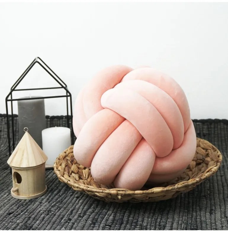 Dekoratívny vankúš Uzlík EMI