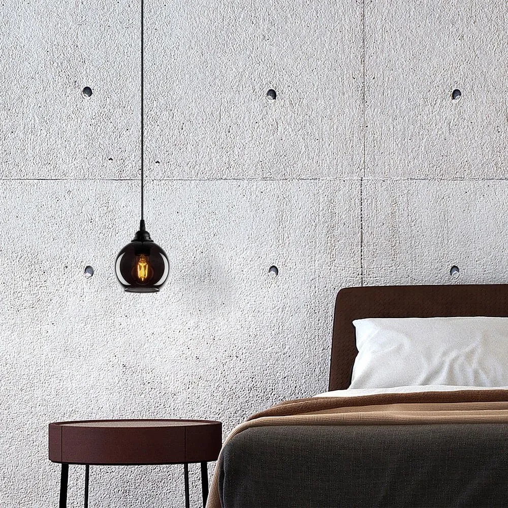 Čierne závesné svietidlo so skleneným tienidlom ø 15 cm Smoked – Opviq lights