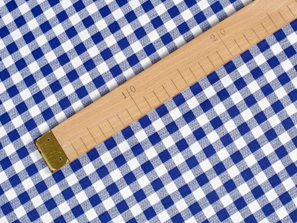Biante Bavlnený okrúhly obrus Sandra SA-057 Modro-biele kocky Ø 140 cm