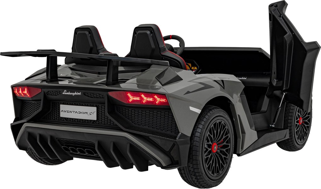 Ramiz Lamborghini Aventador SV batéria pre 2 deti Sivá + Bezkartáčový motor + Nafukovacie kolesá + LED audio