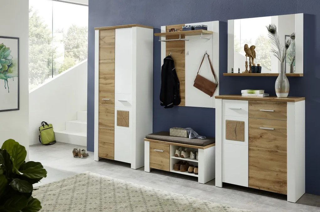 Úložná komoda/ botník Materio, dub/biela