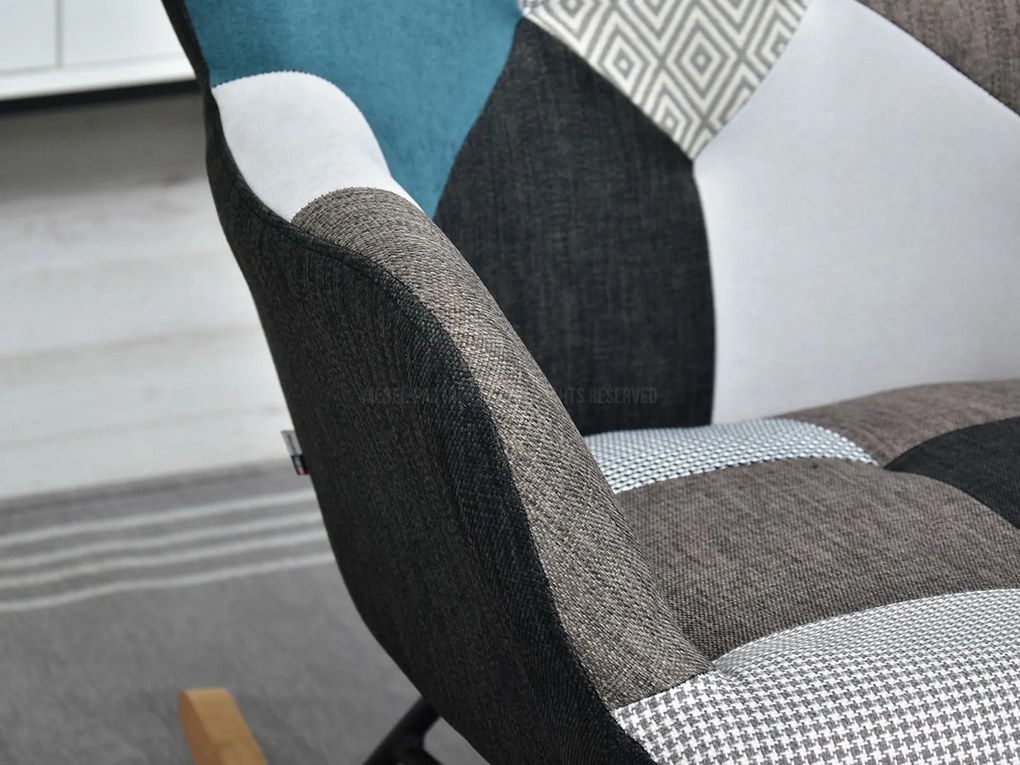 Kreslo Sibyla (patchwork + čierna). Akcia -30%. Vlastná spoľahlivá doprava až k Vám domov. 1110398