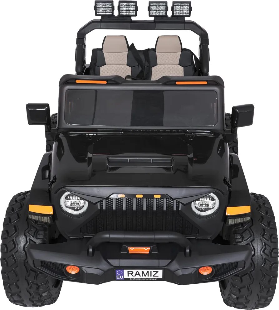 Ramiz Extrémne športové vozidlo 4x4 s variabilnou veľkosťou čierne