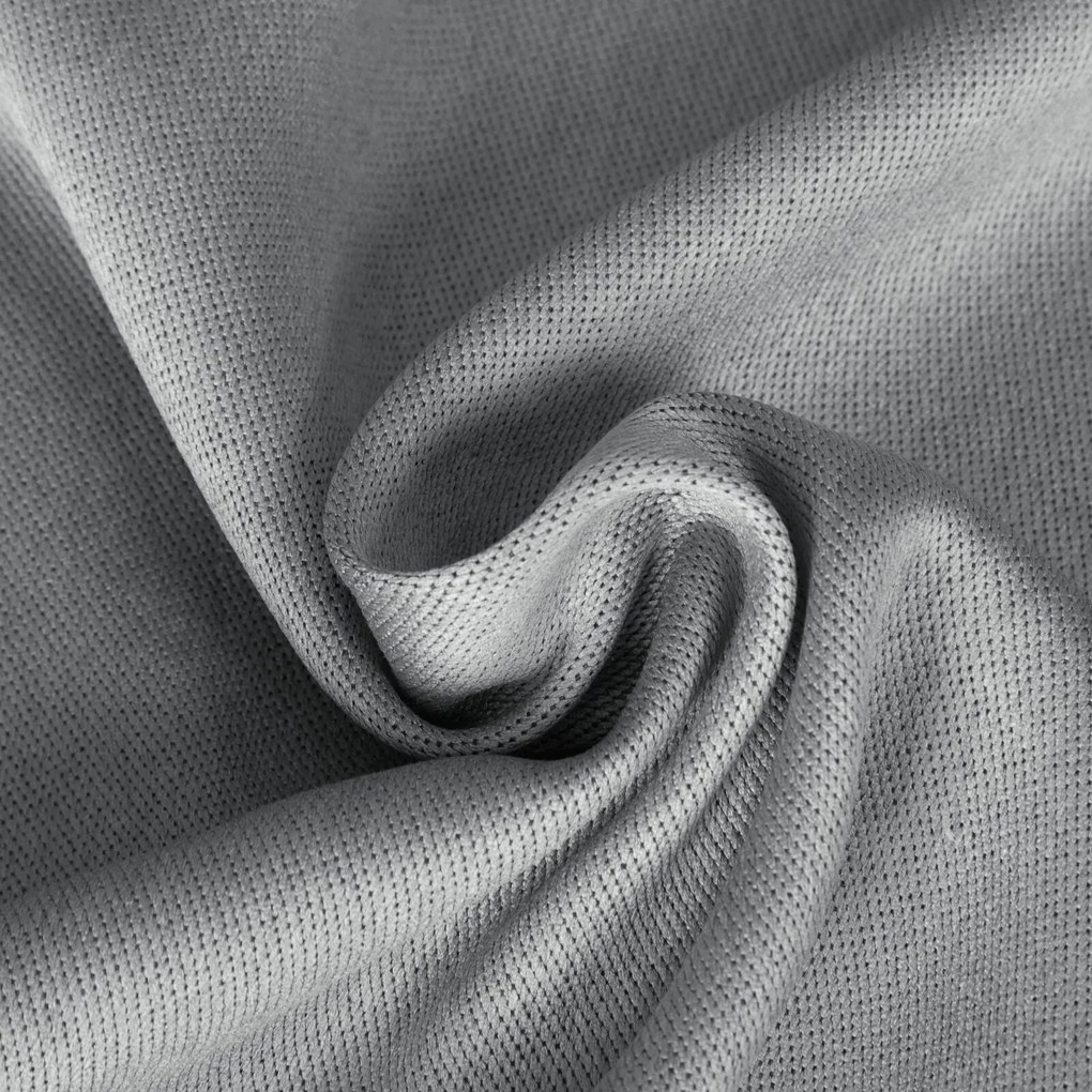 ZATEMŇOVACÍ ZÁVES NA KRÚŽKOCH CARLO 130X300 CM STRIEBORNÁ