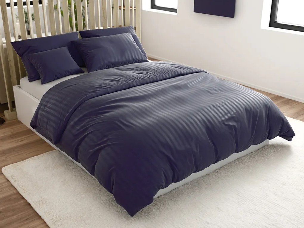 Hotelové obliečky z mikrovlákna JASMINE PURE tmavomodré - prúžok 1 cm Rozmer obliečky: 70 x 90 cm | 140 x 200 cm