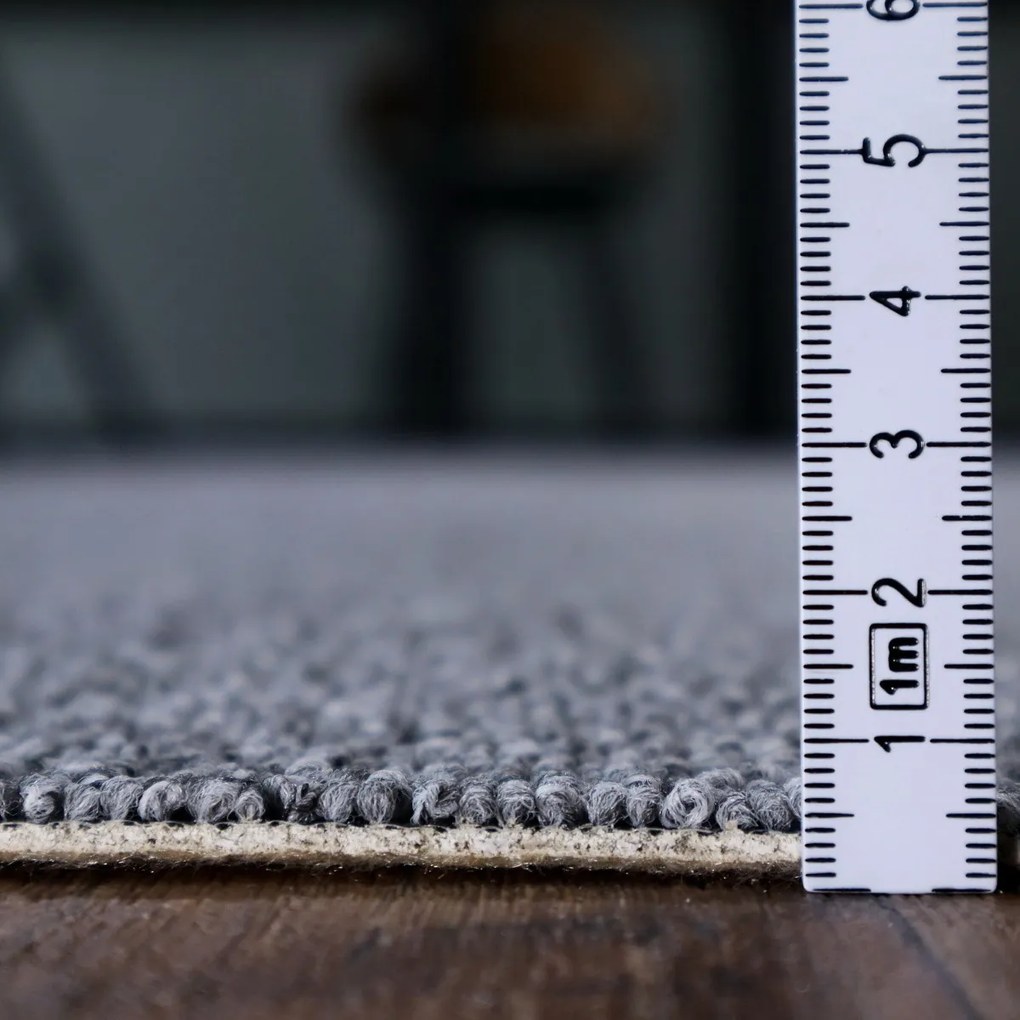 AKCIA: 350x280 cm Metrážny koberec Rambo-Bet 73, šíře, šedá, filc, kuchyňa, Condor Carpets