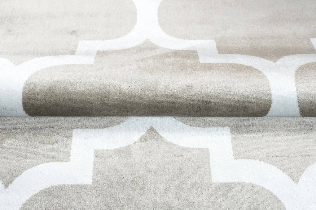 TA Koberec Isphahan 84270/609 Vison/Cream Rozmer: 80x150 cm