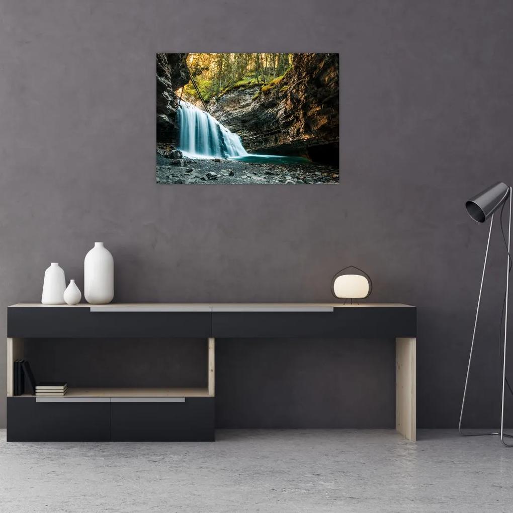 Sklenený obraz lesného vodopádu (70x50 cm)