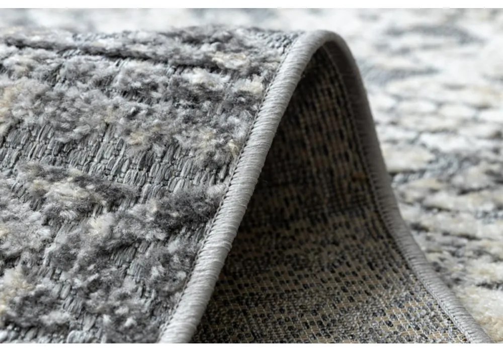 Kusový koberec Niclas sivý 140x190cm