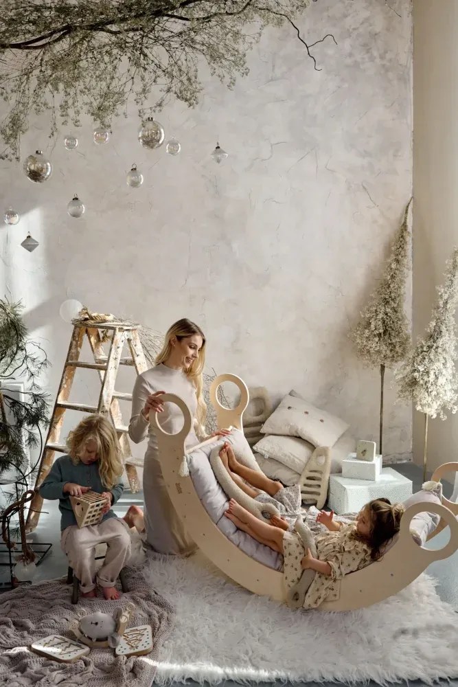 Montessori drevená hojdačka maxi prírodná Čierna