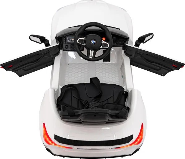 Elektrické autíčko BMW M4 biele