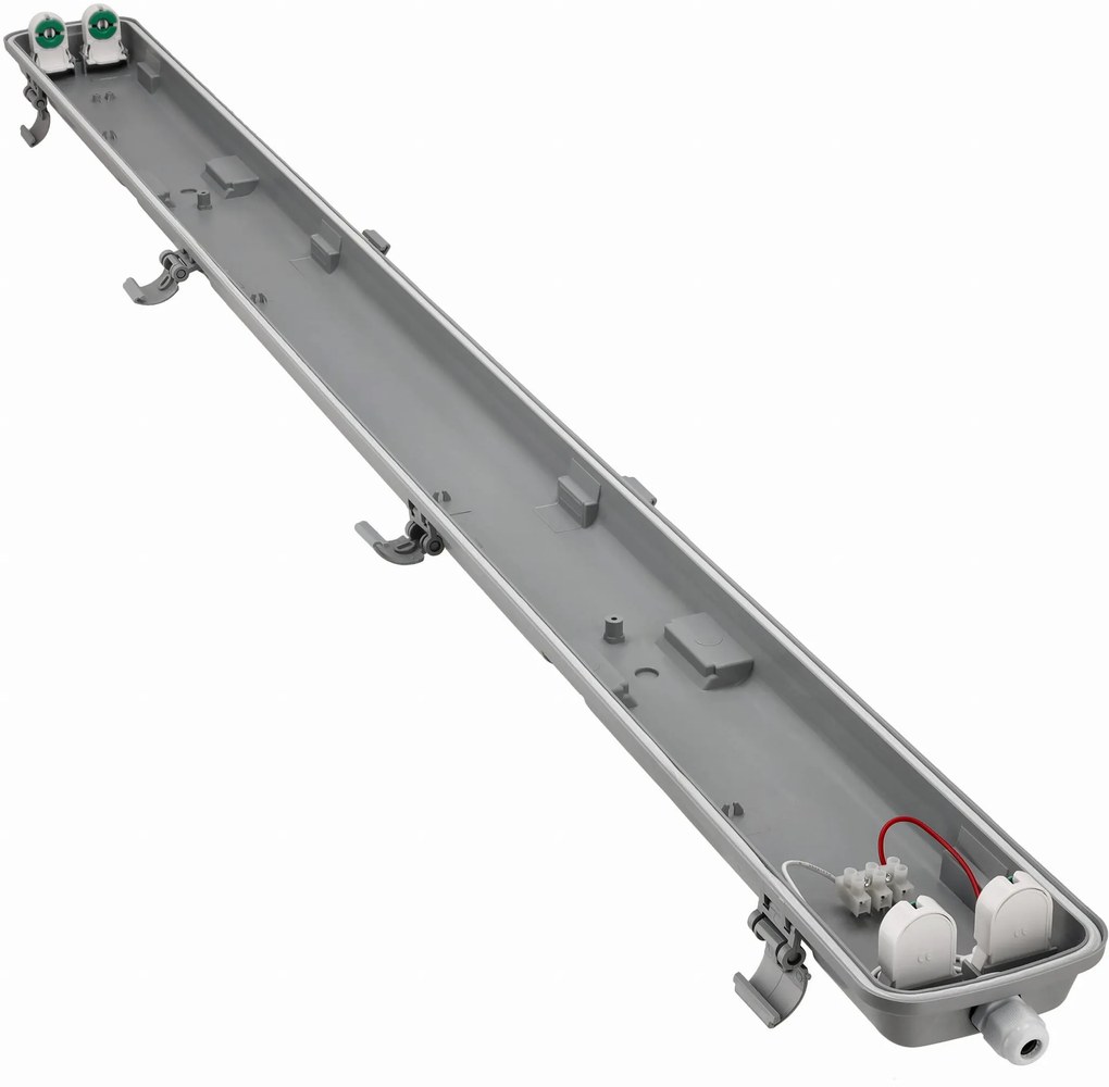 BERGE LED hermetické svietidlo IP65 - 120 cm pre dielňu