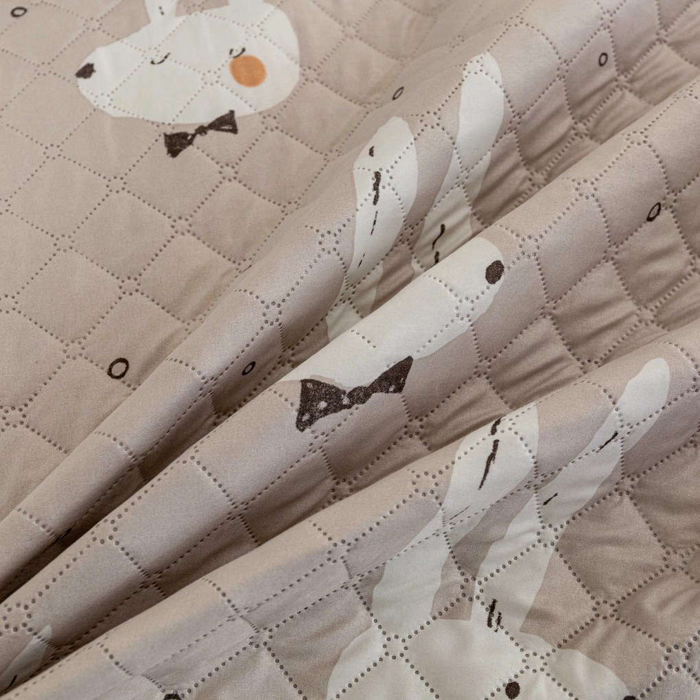 Prehoz na posteľ so vzorom WHITE RABBIT, béžový Rozmer: 170 x 210 cm