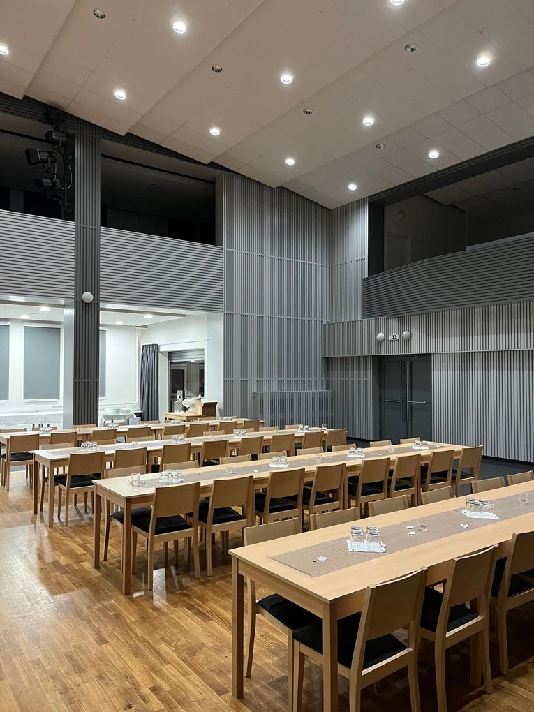 Stima stohovatelná stolička ALEX Vyberte látku ->: MIRON terracotta 22, Odtieň / morenie: Třešeň