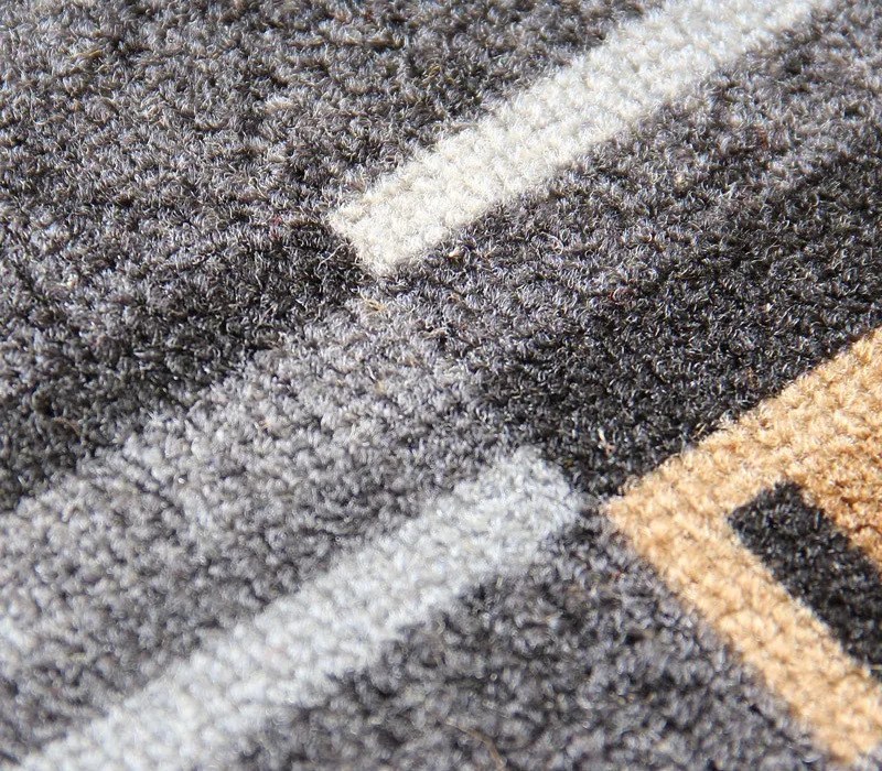 Associated Weavers, Protišmykový behúň na mieru Bombay 97, šíre 67 cm, šedá, chodba / predsieň