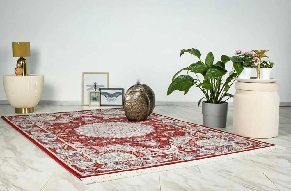 Lalee Kusový koberec Oriental 901 Red Rozmer koberca: 160 x 230 cm